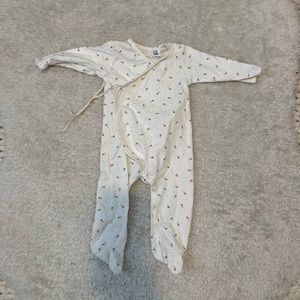 Jamie Kay 6-12 month onesie